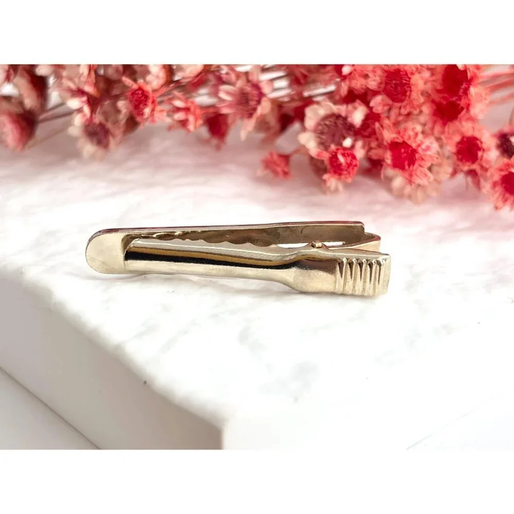 Minimalist 80's Style Smooth Gold Toned Vintage Men's Tie Bar | Tie Clip